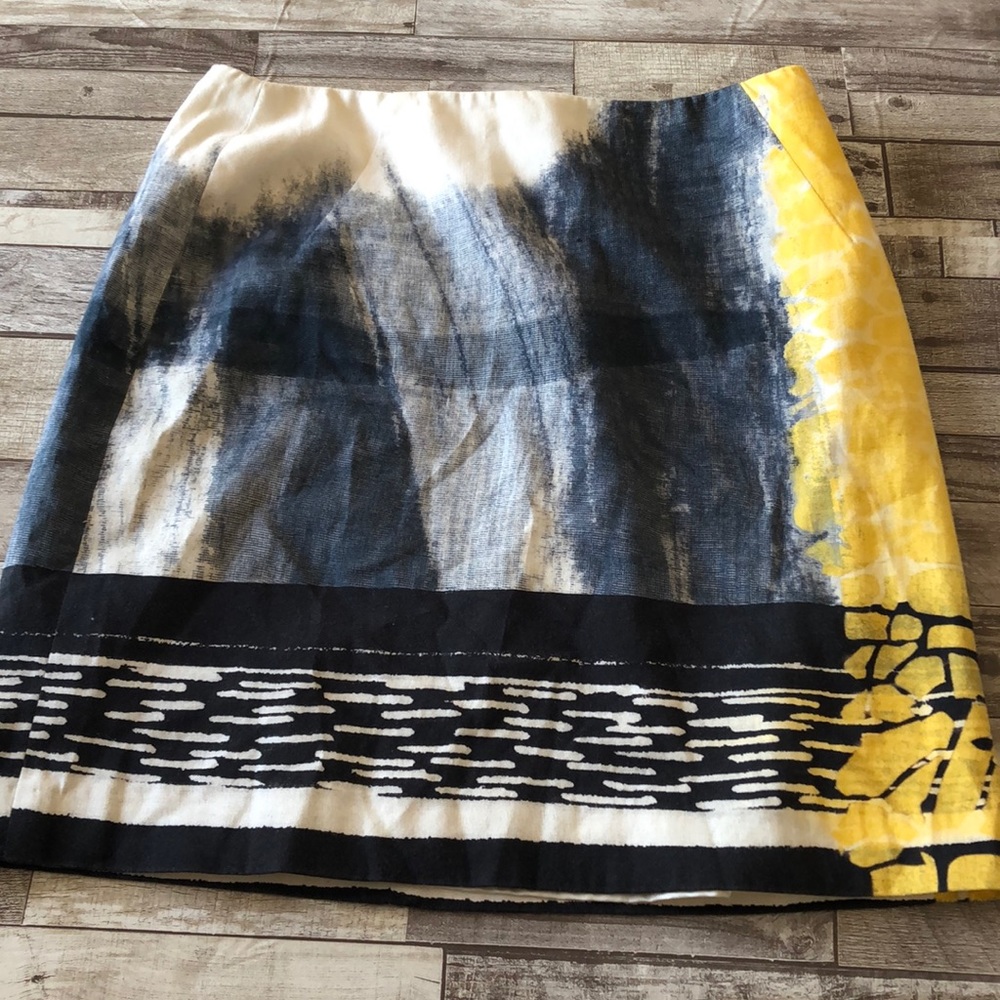 Ellie Tahari cute funky skirt